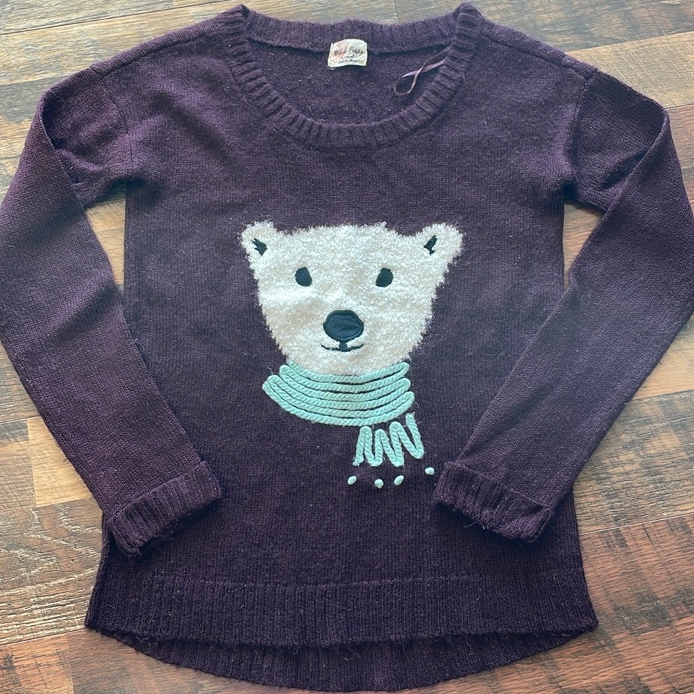 Black Poppy sweater with polar bear